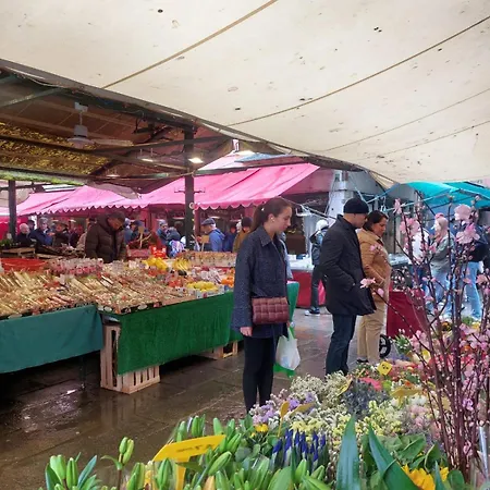 Cozy Retreat At Antico Mercato Di Rialto Daire *